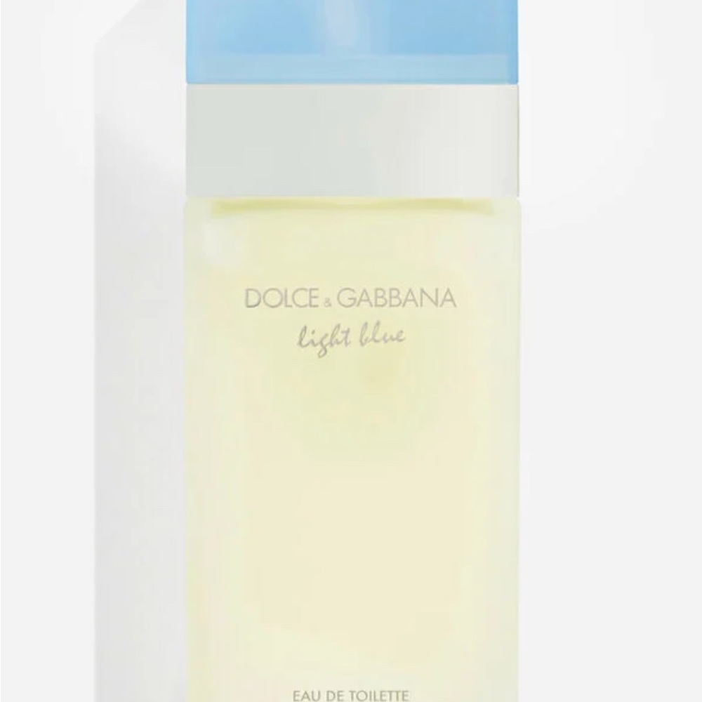 Dolce&Gabbana
Light Blue Eau de Toilette Spray, 3.3-oz. / 100 ml - Picture 2 of 2